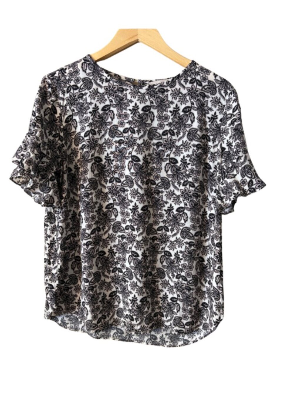 LOFT Floral Blouse Womens Medium Black White Ruffle Sleeve Top Casual